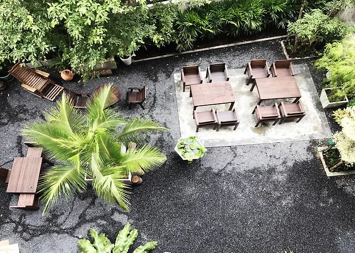 Yim Yam Hostel & Garden กรุงเทพมหานคร